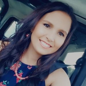 Meet your Posher, Jillian